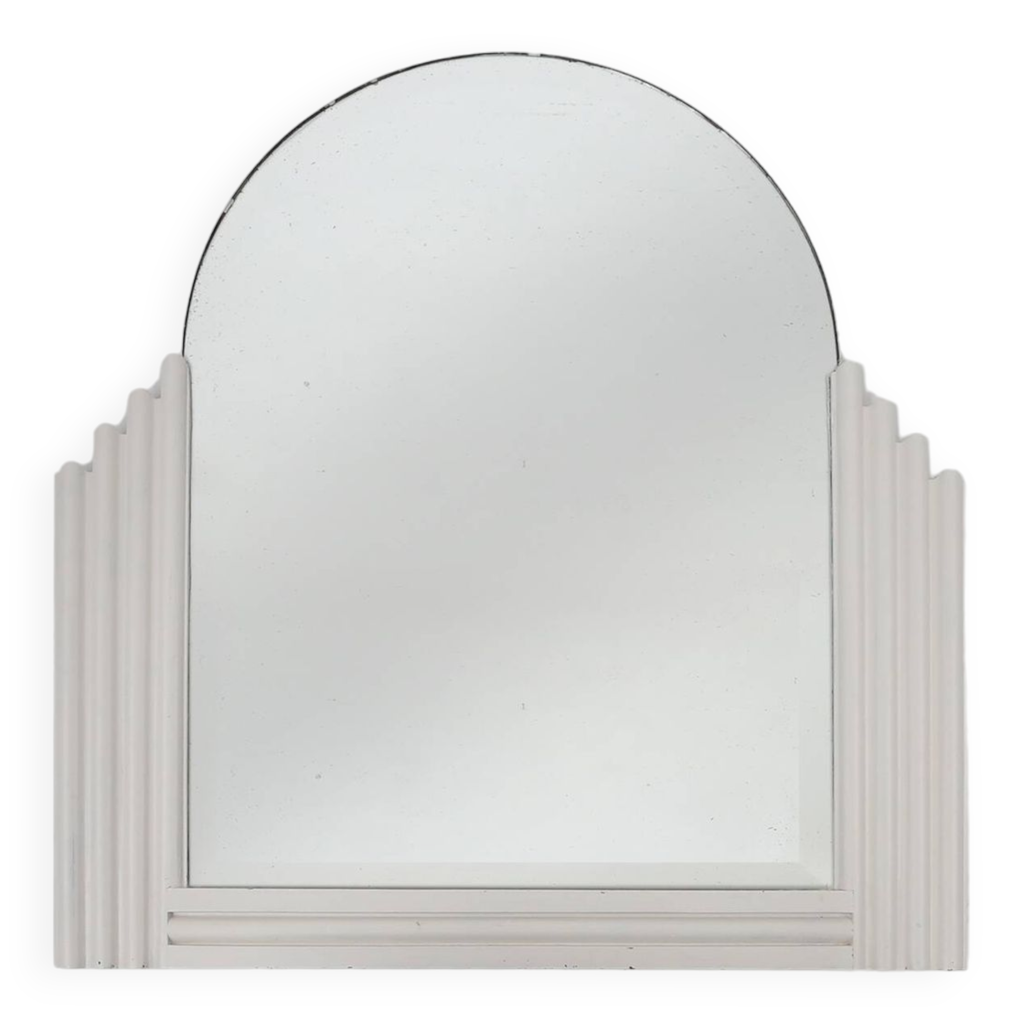Elegant white lacquered Art Deco mirror in wood, France ca. 1930