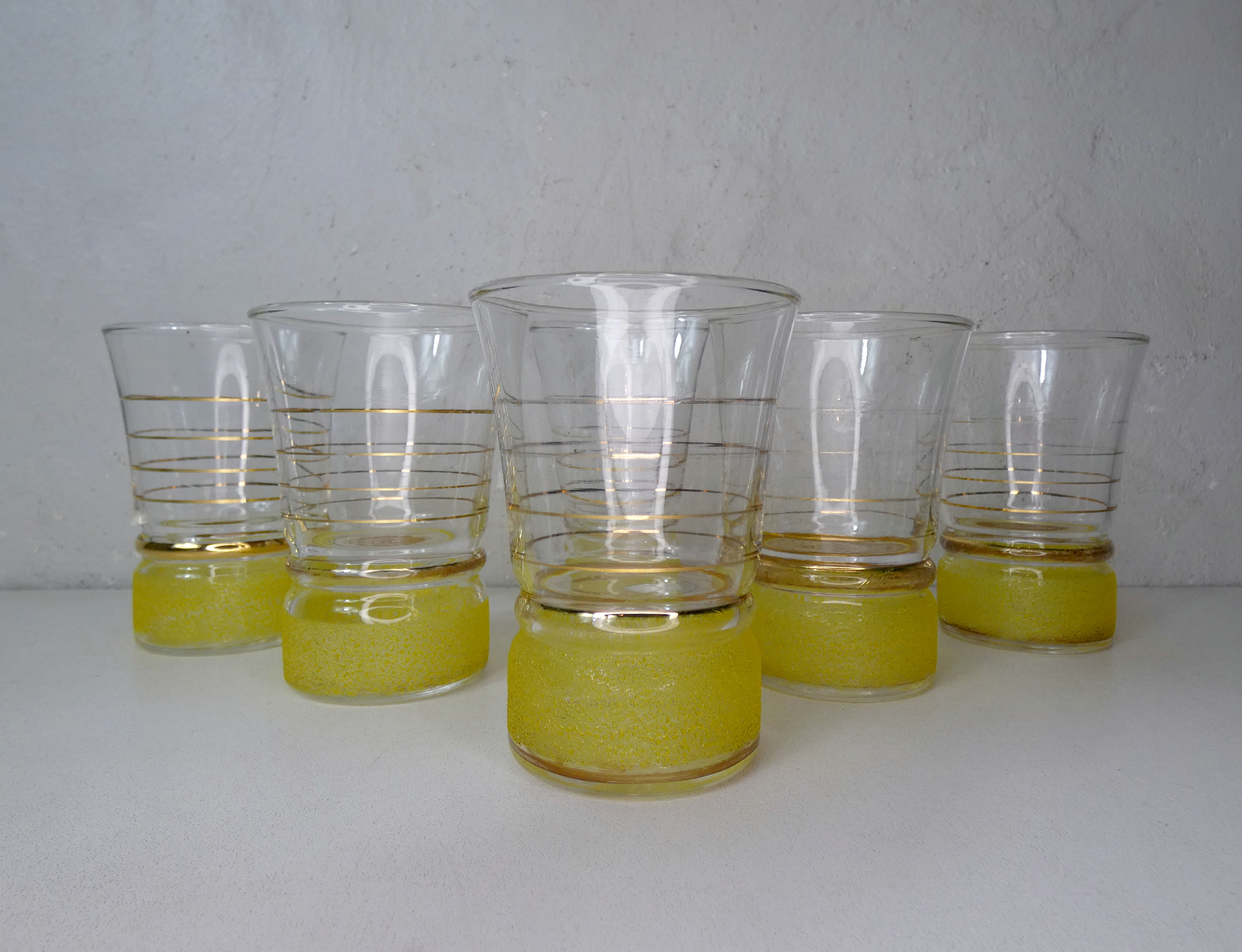 6 old vintage yellow granite glasses 50s