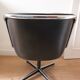 Fauteuil Pollock pour Knoll cuir couleur prune/violet