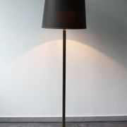 Lampadaire en bronze, style Louis XVI.