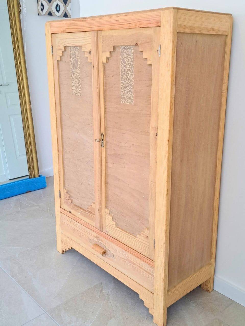 Parisian Art Deco wardrobe in stripped natural wood – floral patterns