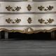 Commode blanche patinée style Louis XV