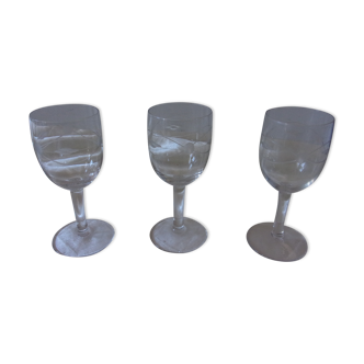 Set de 3 verres à liqueur en cristal gravé