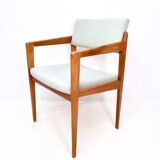 Set of five Dining Chairs by Thonet, 1960s