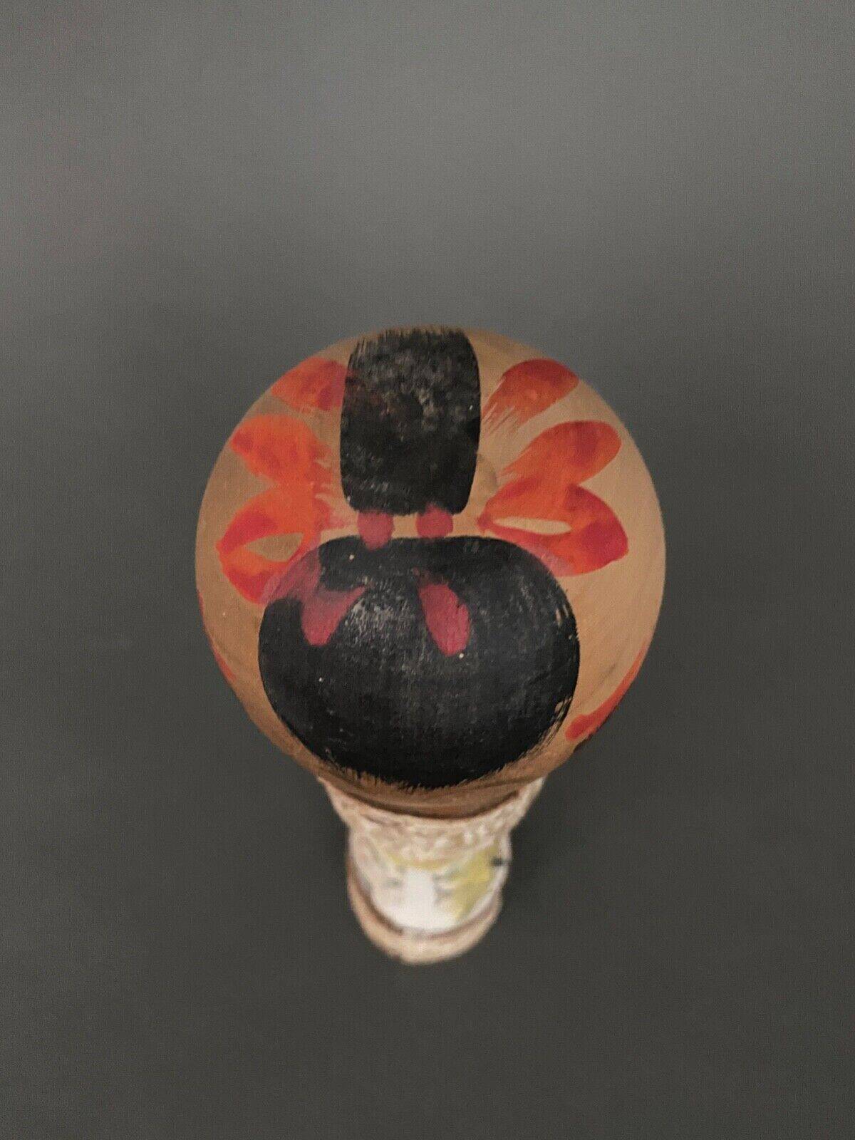 Japanese Kokeshi doll keel shape wood polychrome decoration early twentieth century