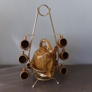 Service à liqueur avec support