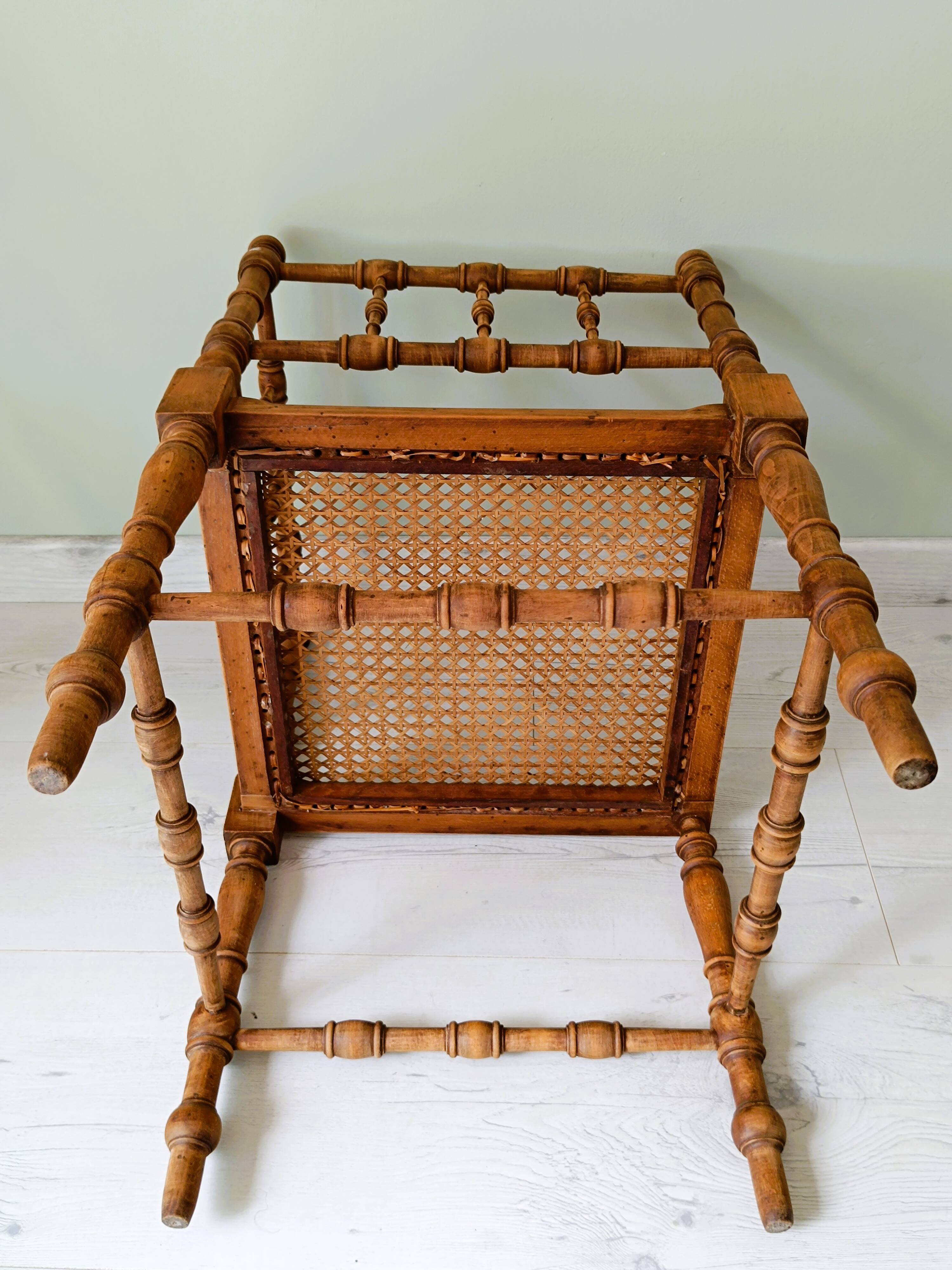 Art Nouveau corner chair