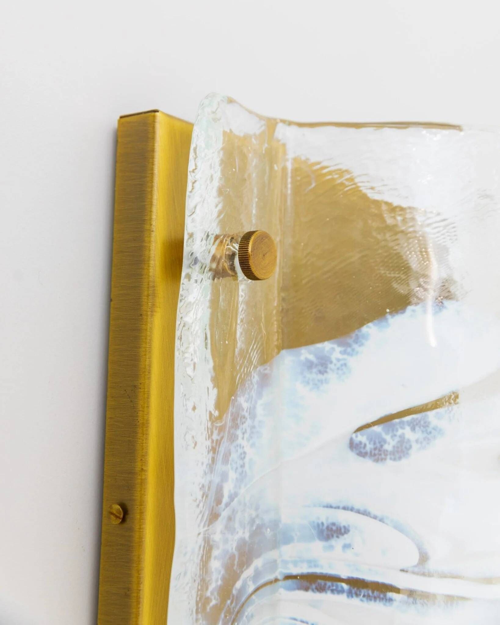 Murano glass wall lamp in white and pale-blue on brass backplate - J.T. Kalmar, 1960s