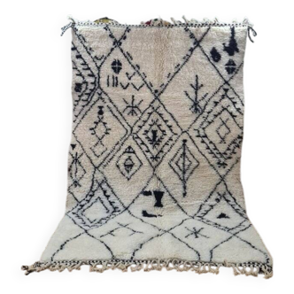 Tapis Marocain Authentique Beni Ouarain avec Symboles Berbères Traditionnels – Tapis en Laine Tissé