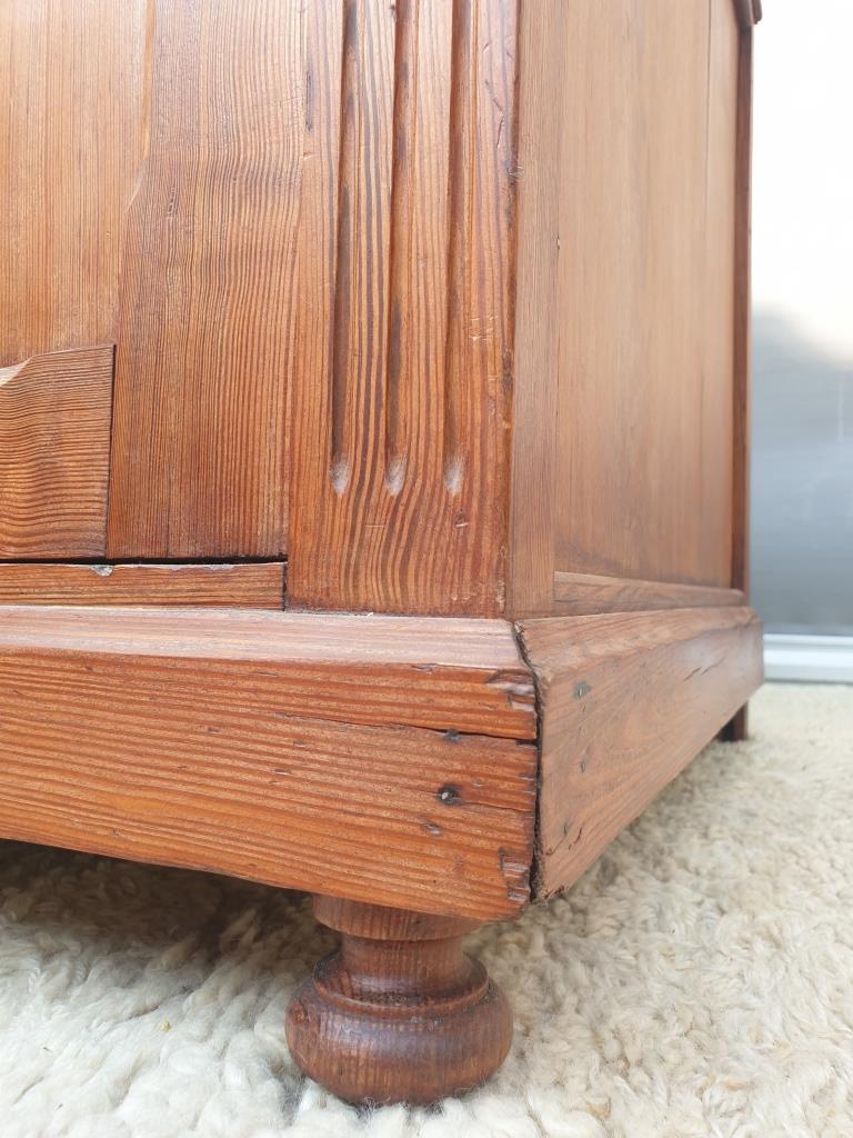 Comptoir buffet pitchpin 1900