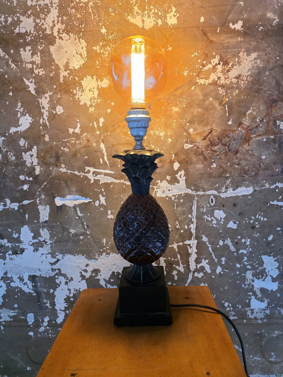 Pineapple lamp 🍍 Ugo Zaccagnini