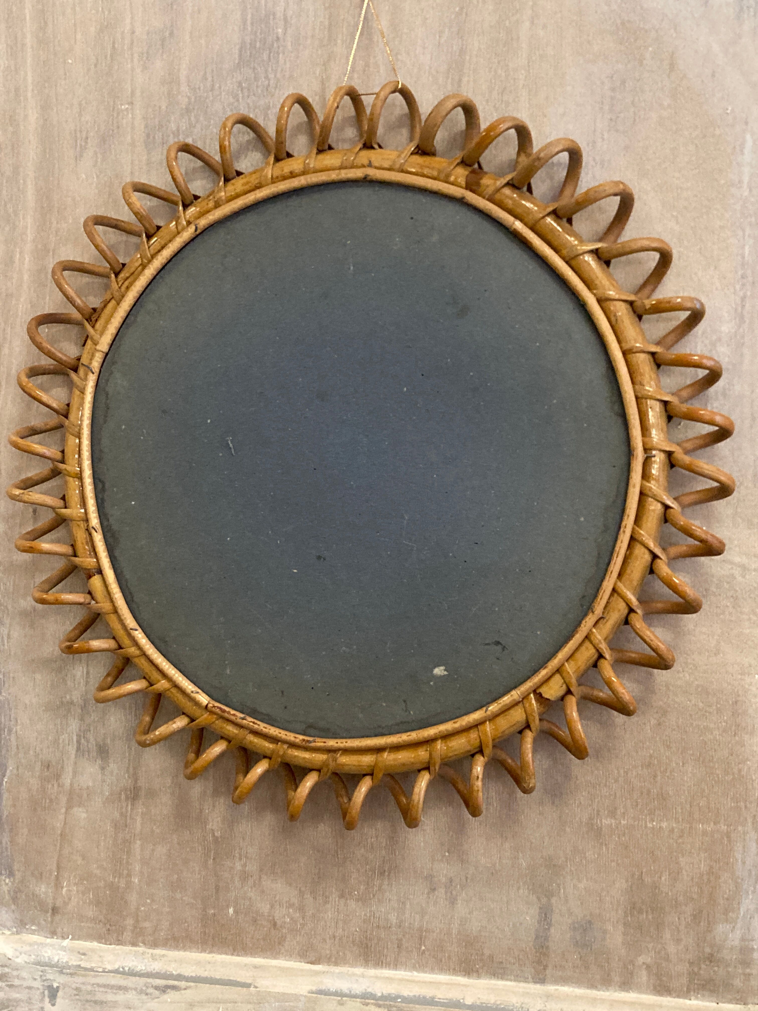 Rattan mirror 40cm