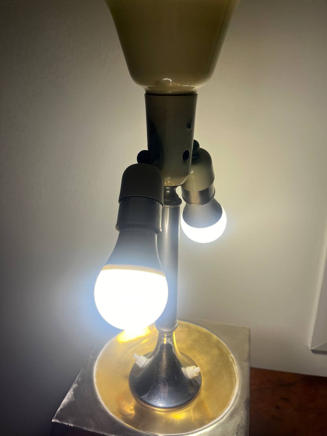 Lampe dorée ceramique des années 70