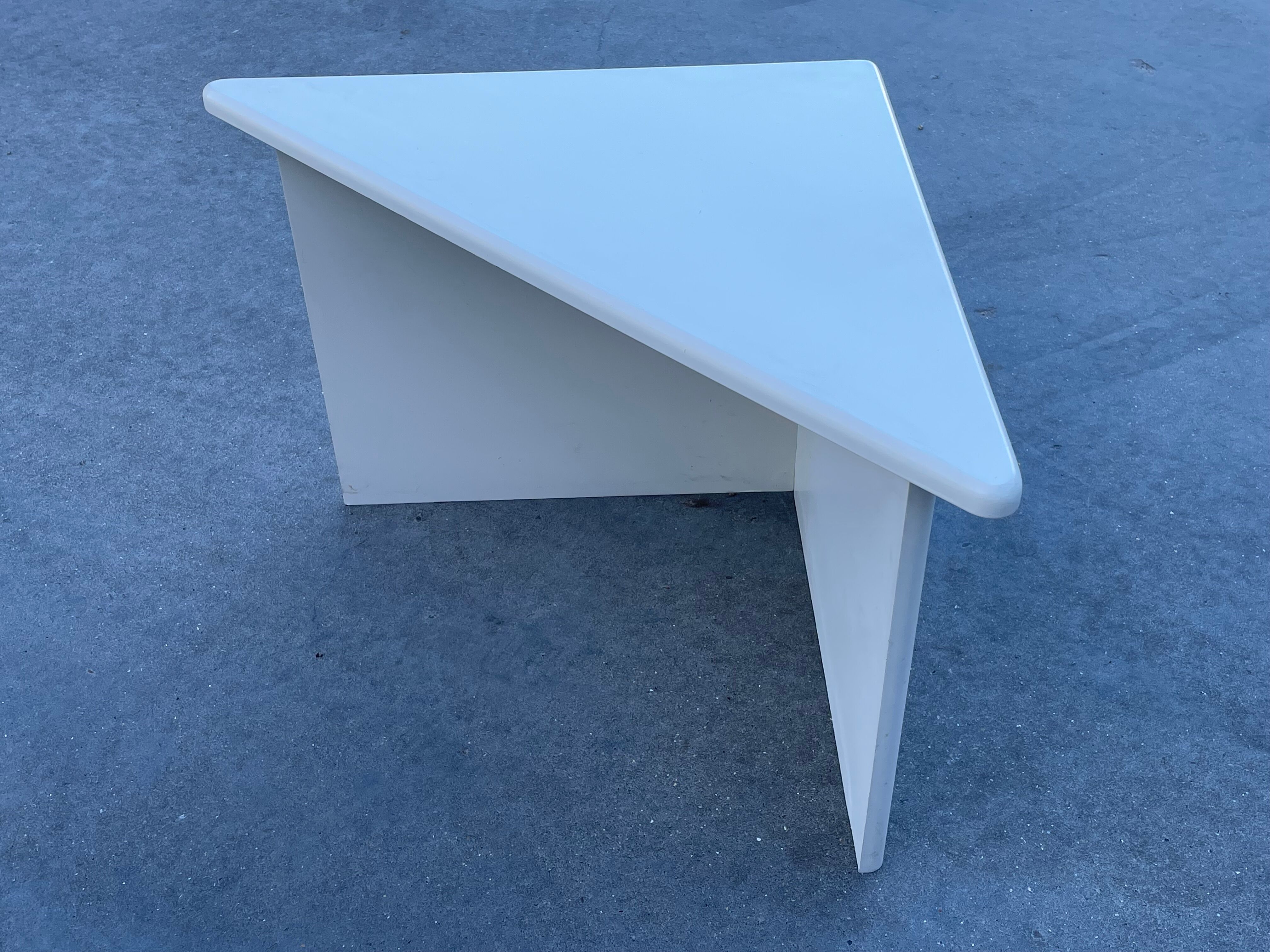 Set of three triangle side tables wood white creme design