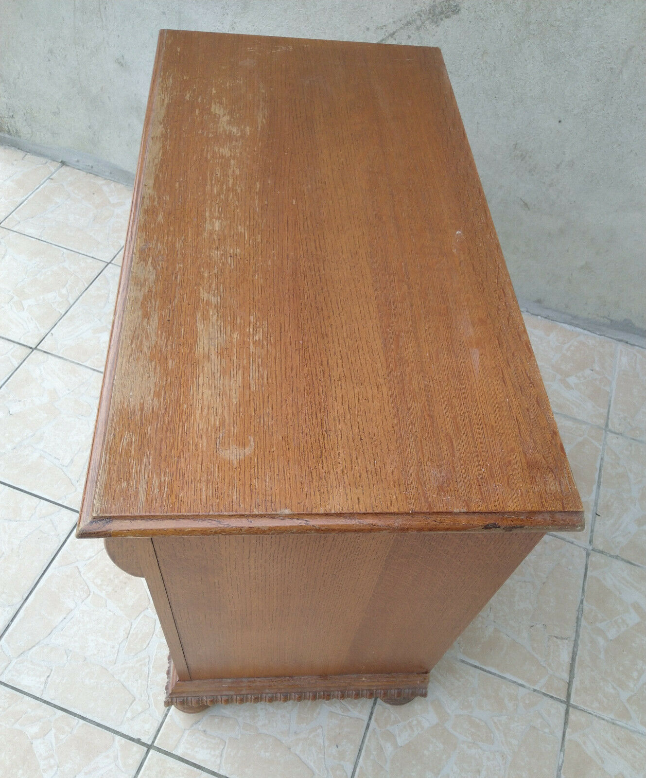 Victorian Lexington oak dresser