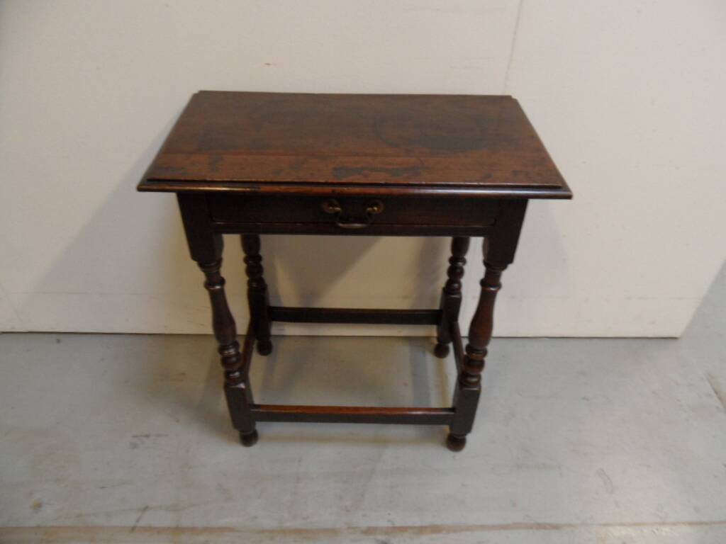 Antique oak sidetable