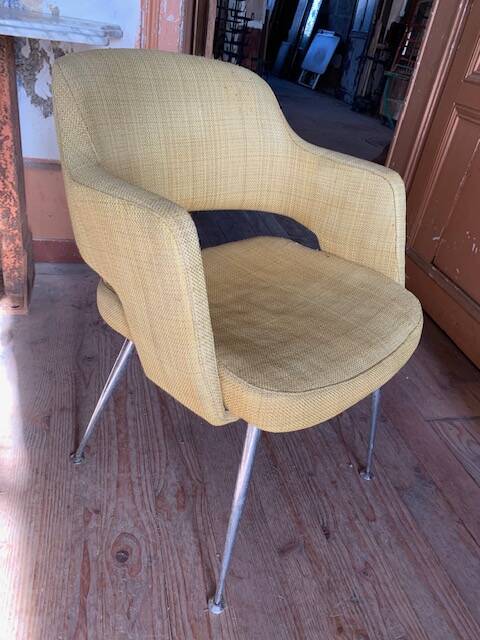 Knoll - Saarinen armchairs