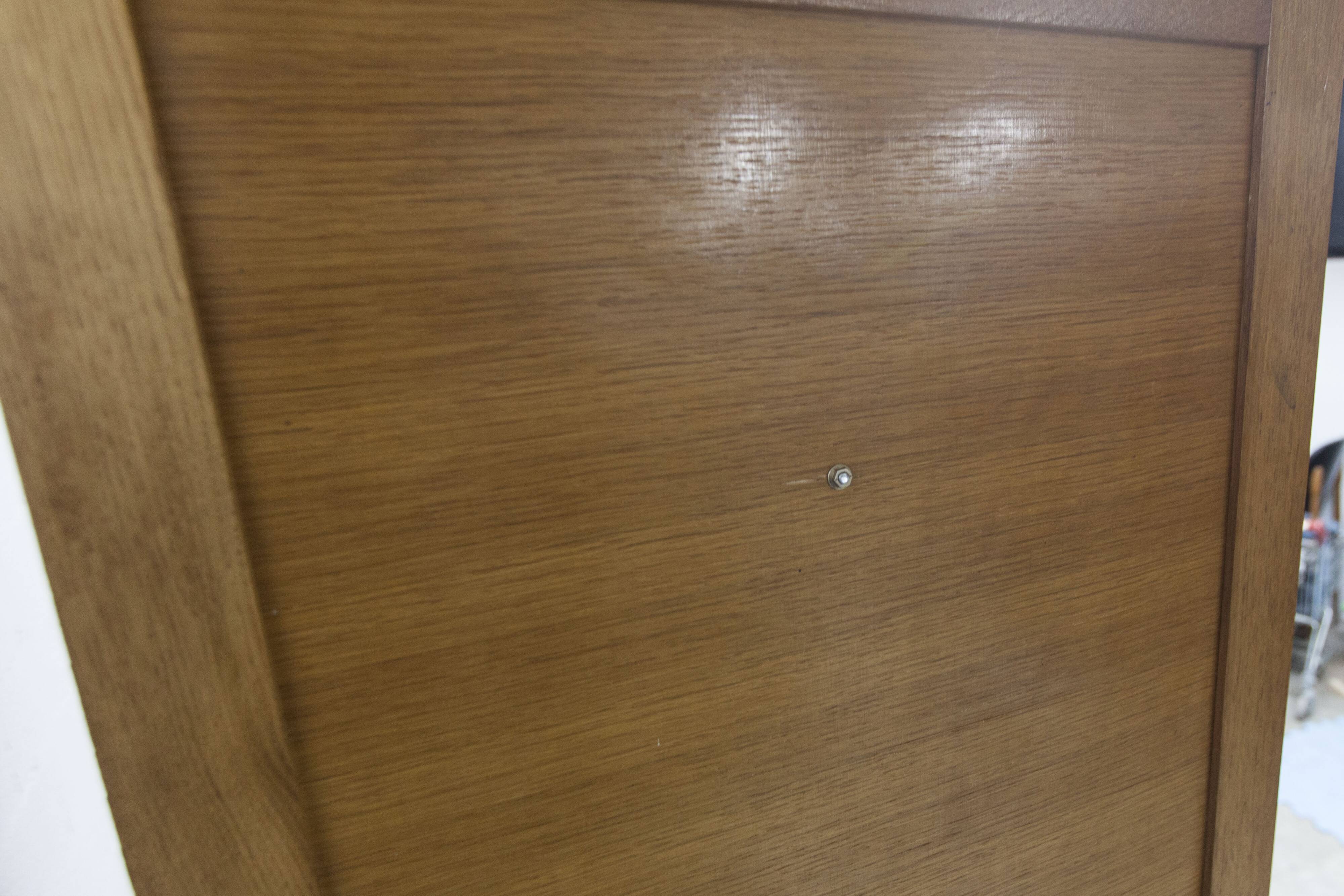 Armoire penderie 1950 pieds compas portes coulissantes plateau neuf