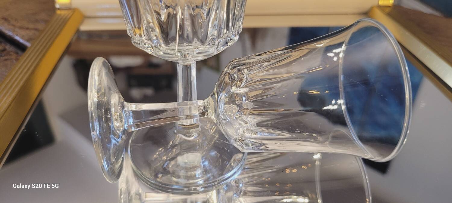 70's water glasses and wine glasses set