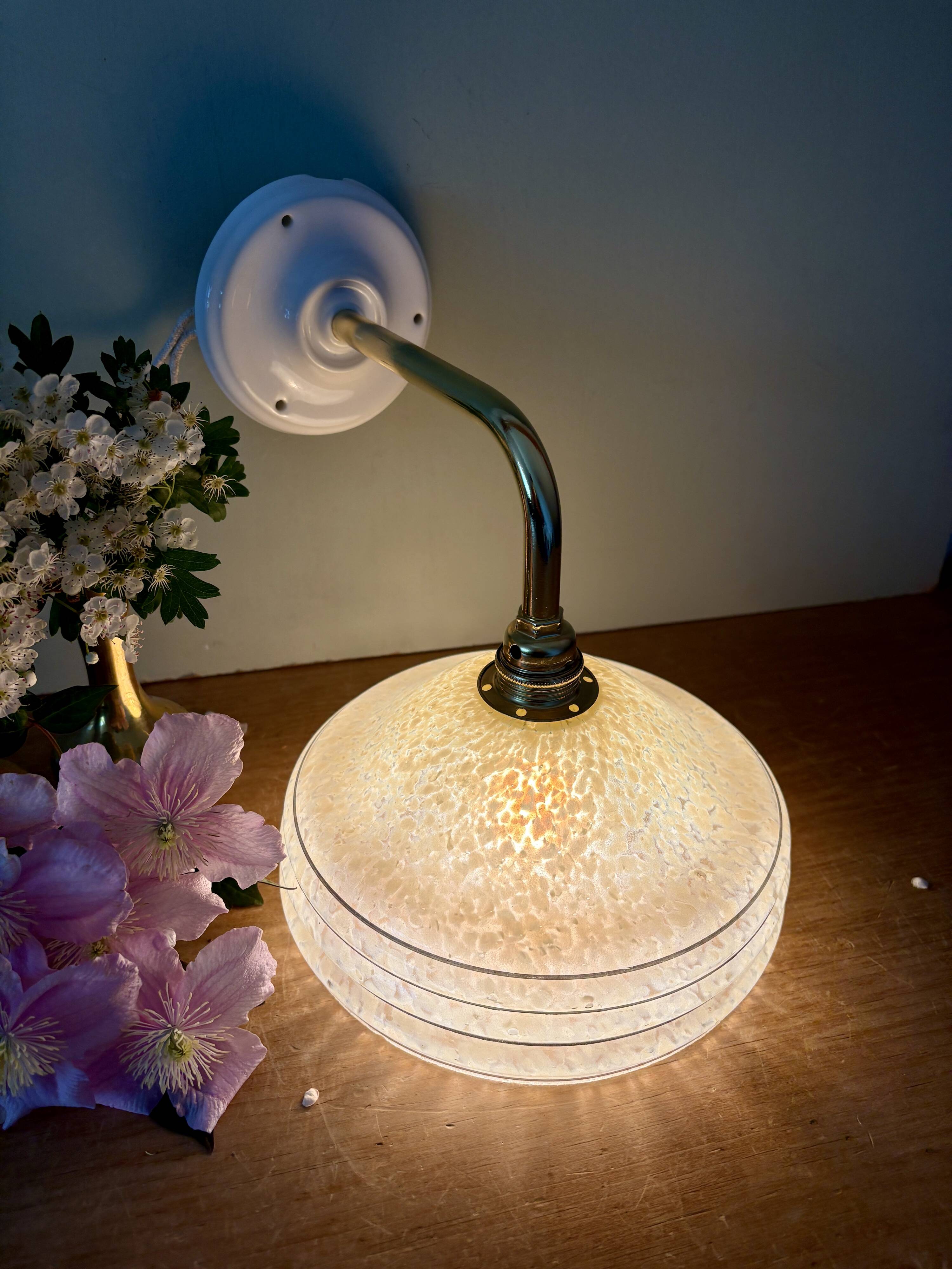 Angled wall lamp with vintage shade in yellow Clichy glass and silver edging