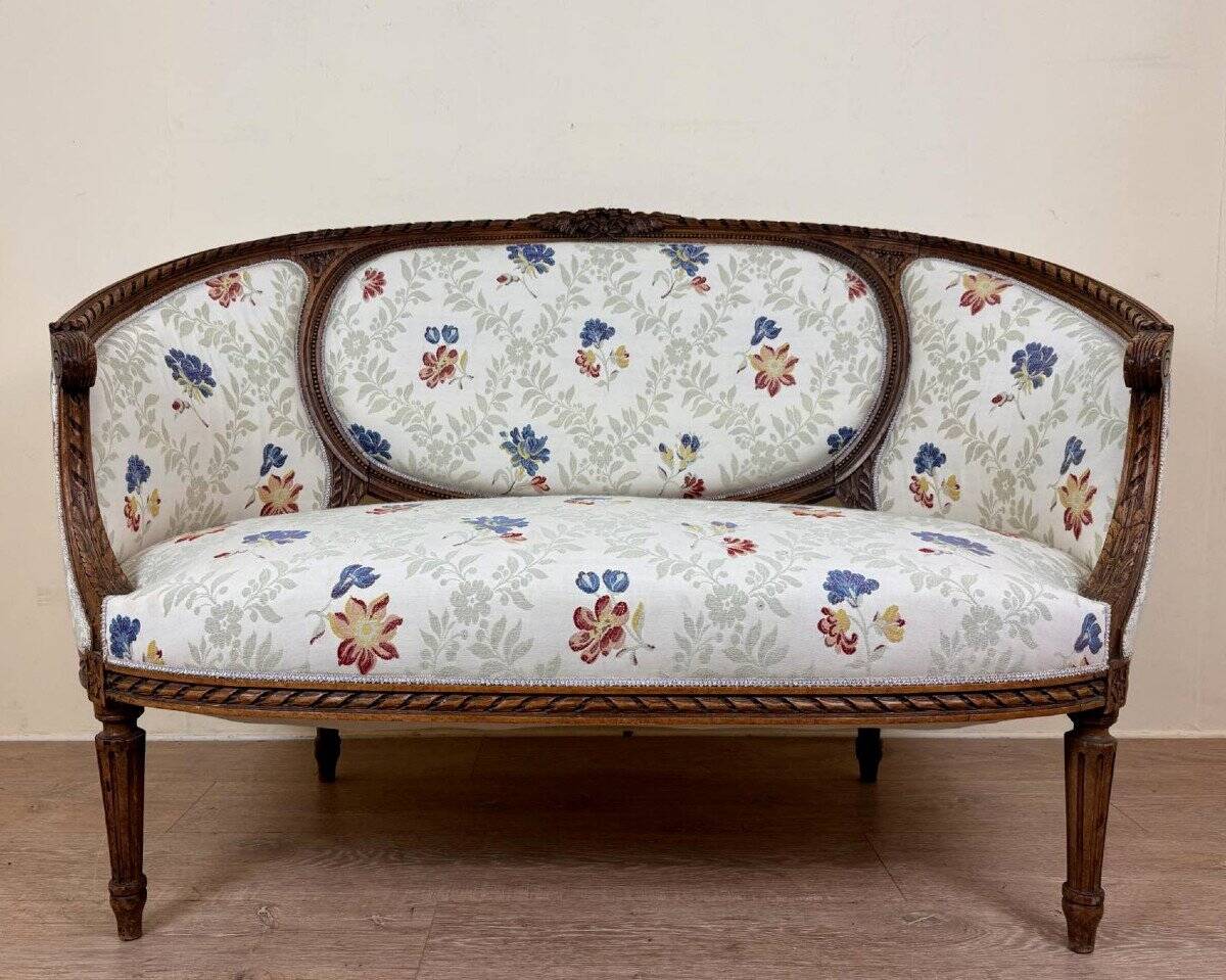 Louis XVI Style Basket Bench with floral fabric