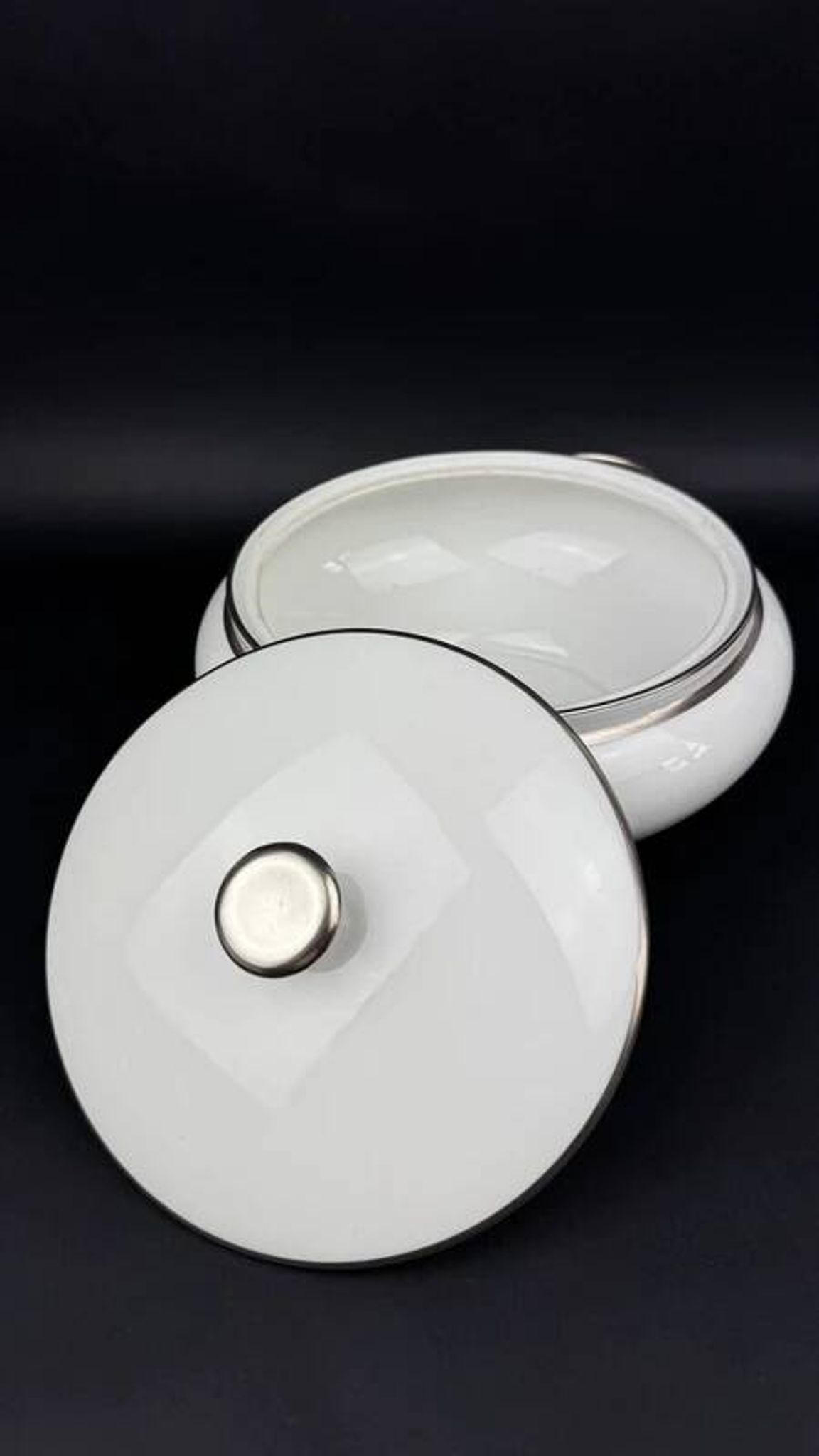 Raynaud soup tureen model Fontainebleau platinum