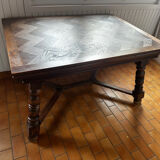 Rustic oak table with extensions