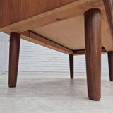 Commode danoise des années 1960, état d'origine, miroir pliable, bois de teck massif.