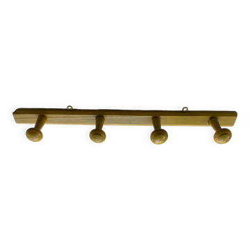 Ancien porte manteau mural jaune