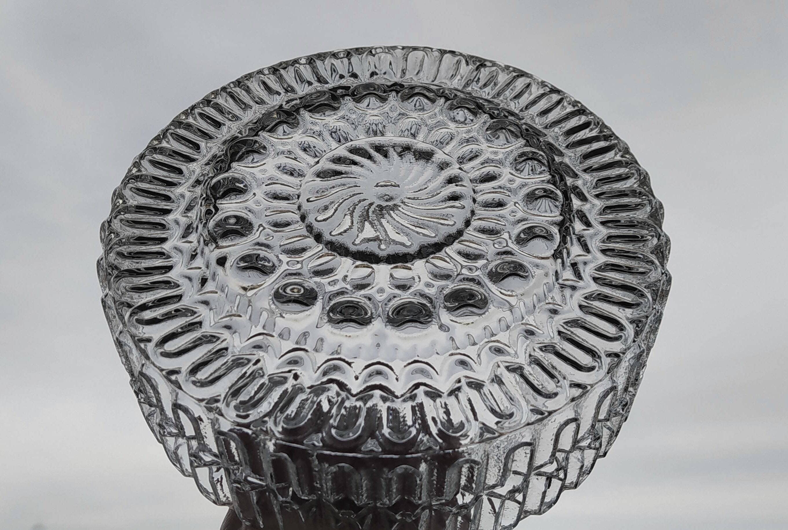 Minimalist ceiling light or seventies bubble wall light