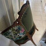 Paire de fauteuils en bois sculpté, XXème s.