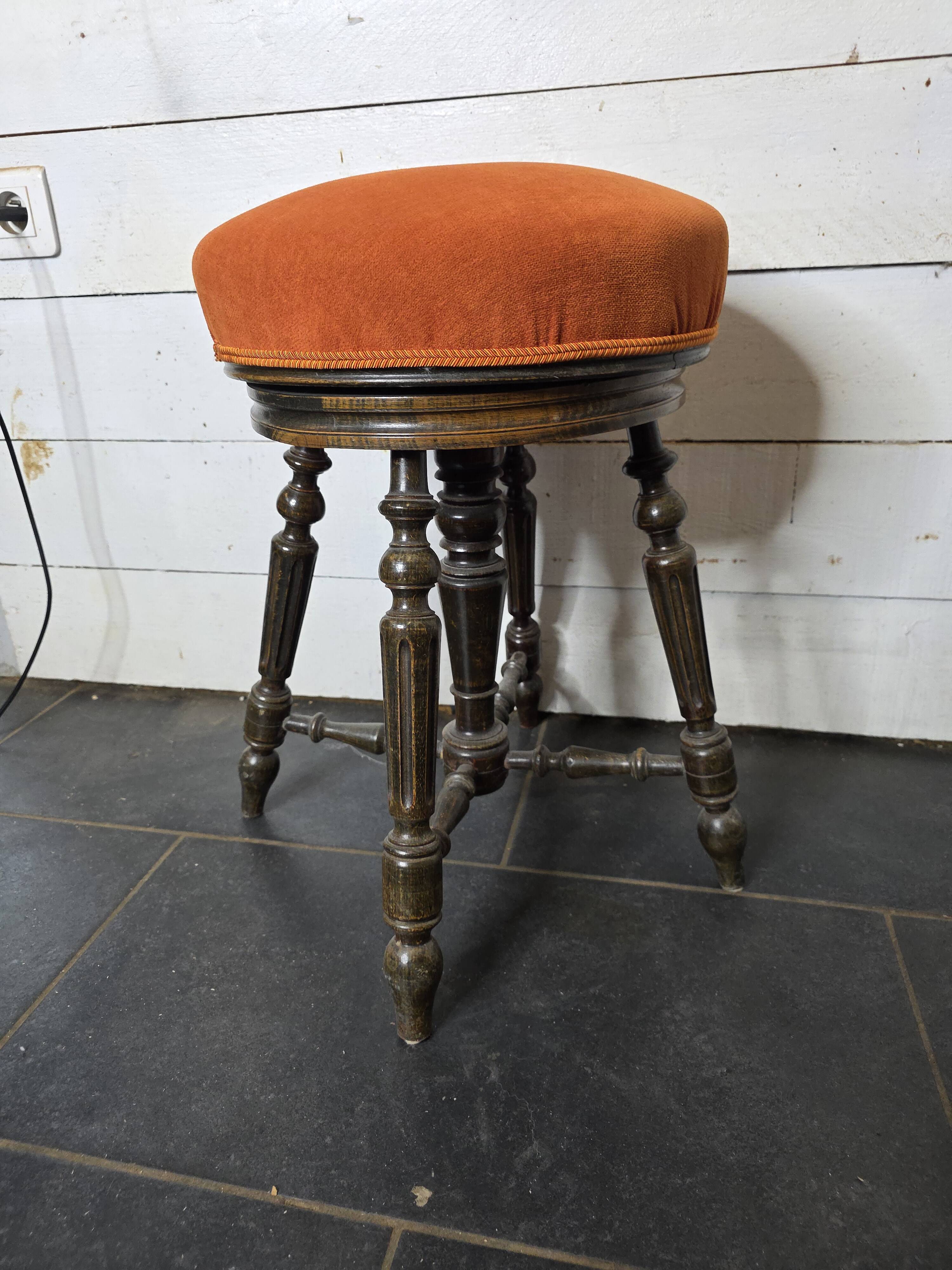 Antique adjustable piano stool