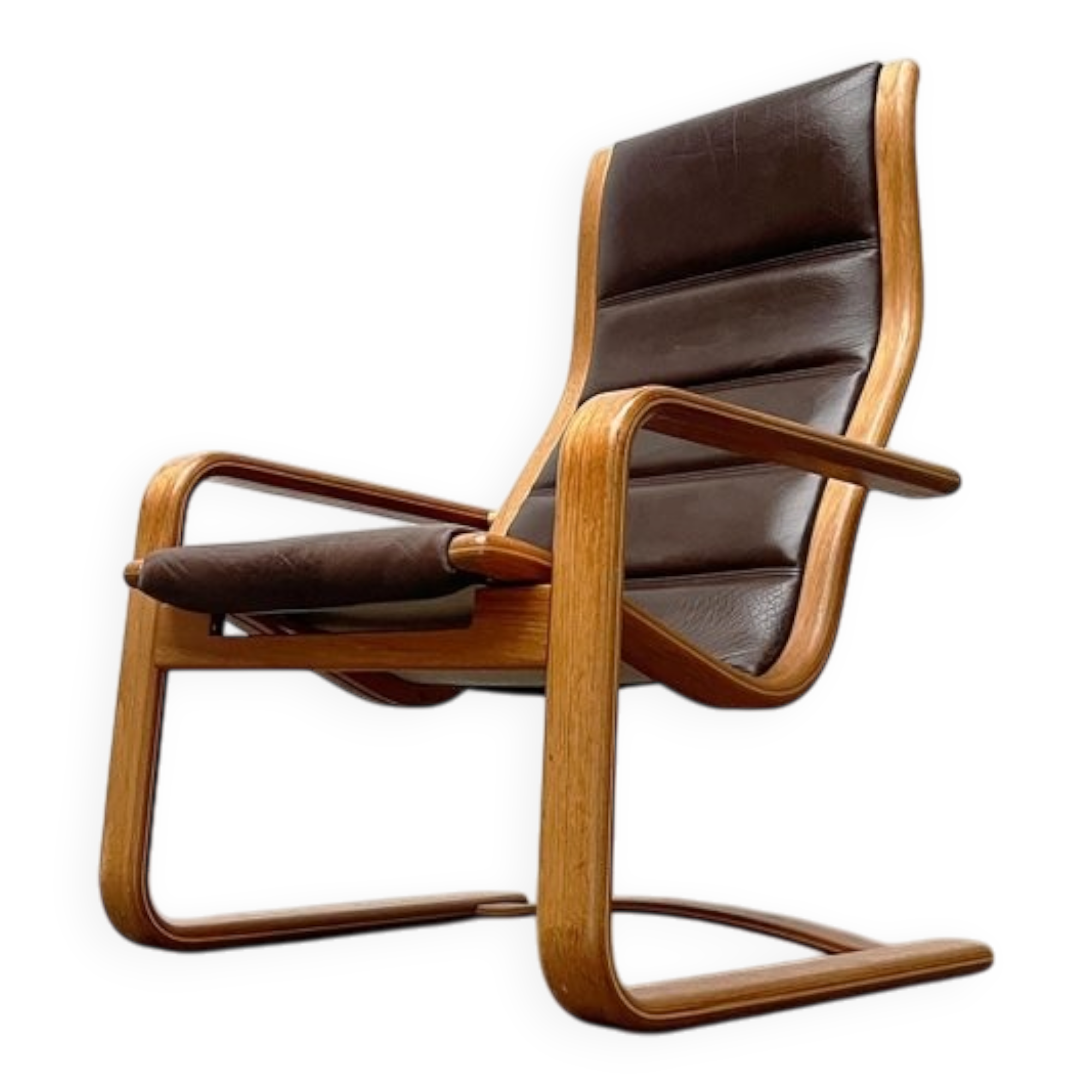 Vintage Swedish armchair model Lamello in beech by Yngve Ekström for Swedese, 1970s.