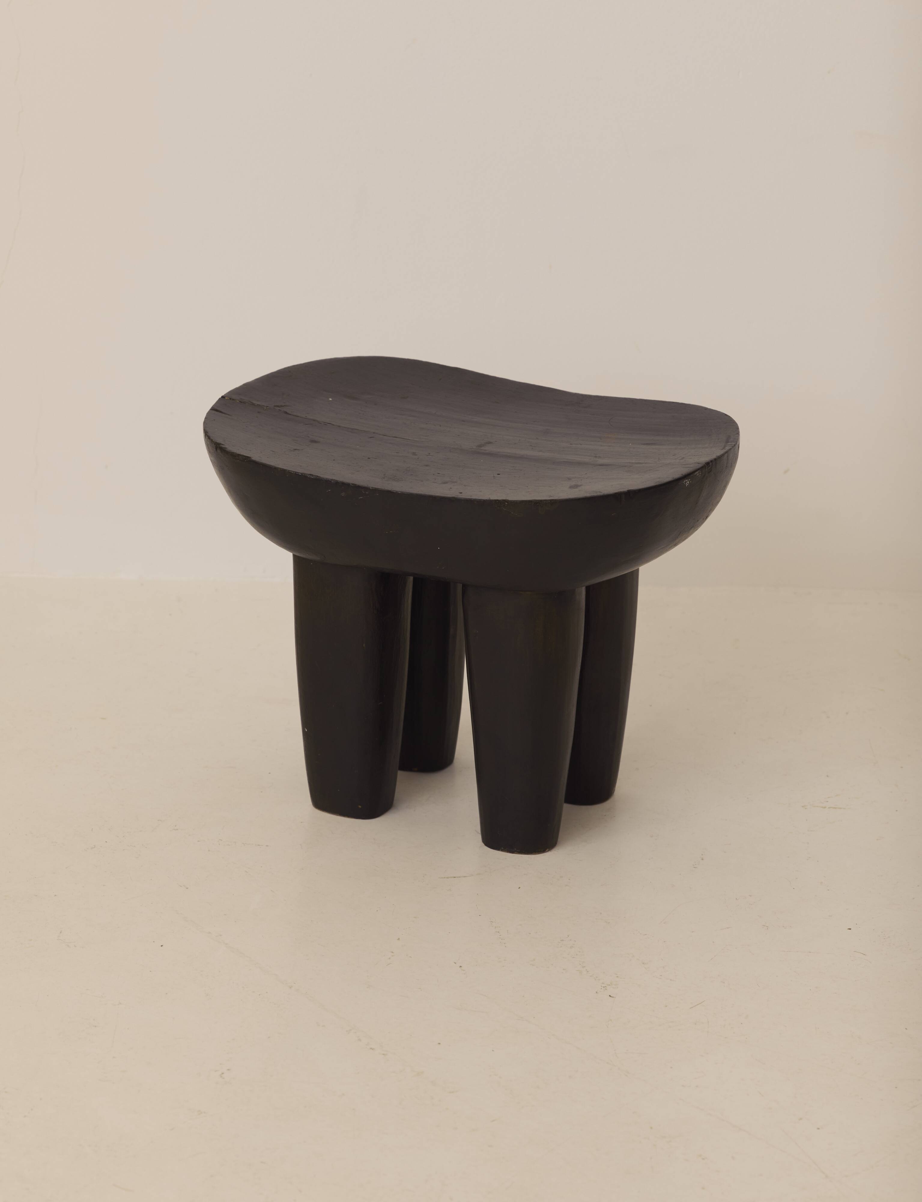 African monoxyle stool Senoufo black / vintage wenge