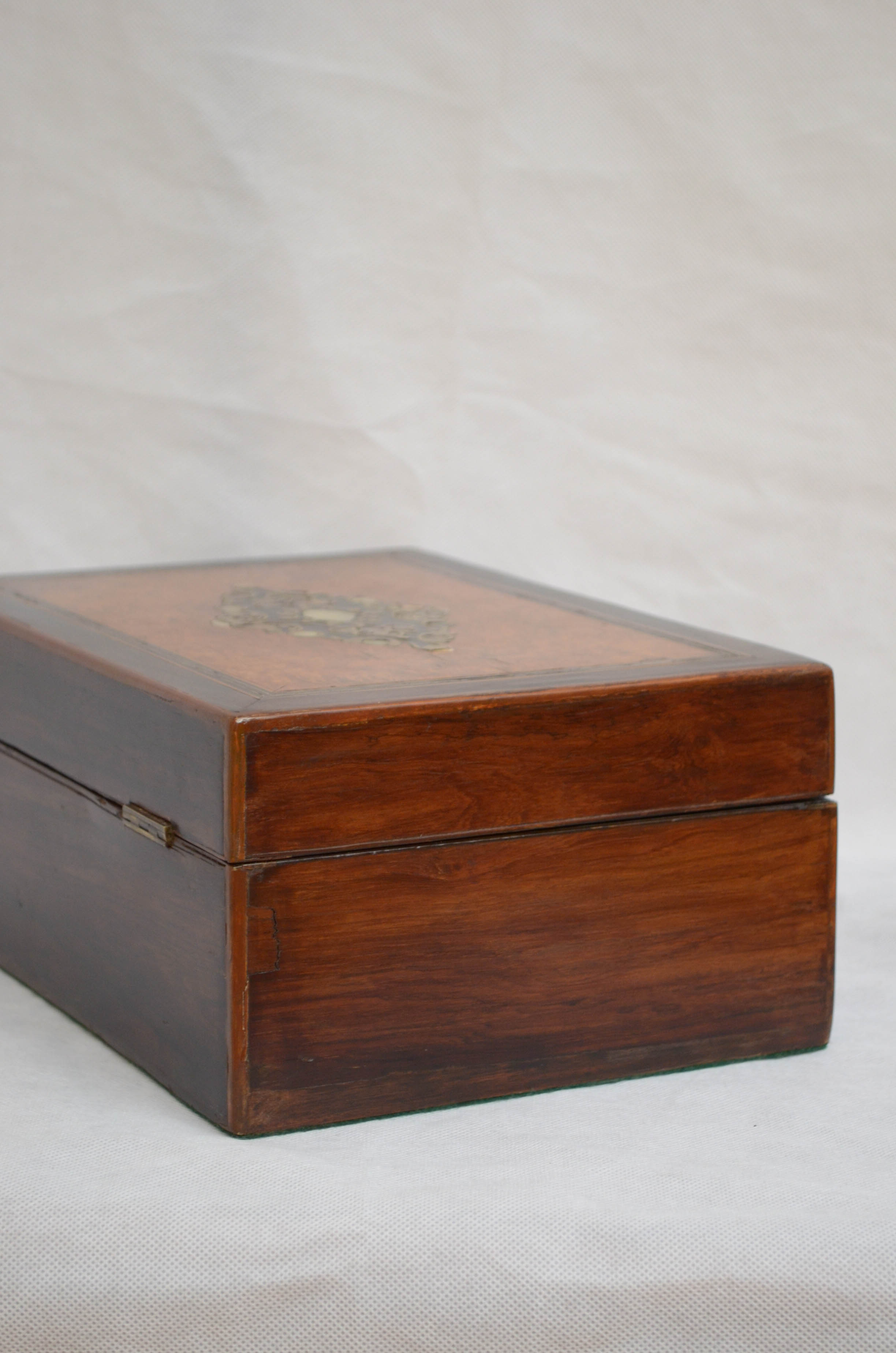 Victorian jewellery box in amboyna
