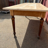 Farmhouse table