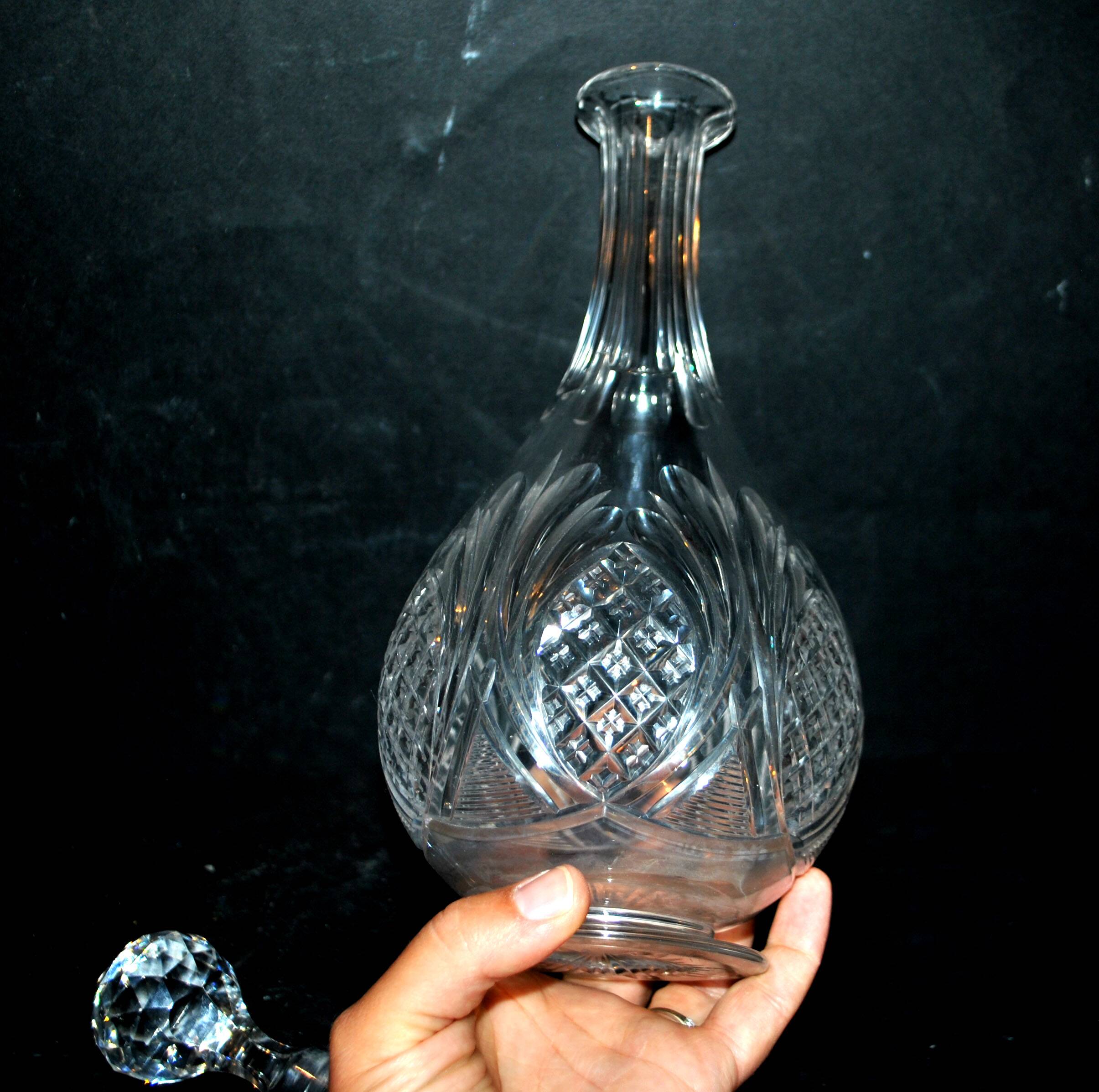 Carafe en cristal taillé Baccarat 1907 modèle 9157