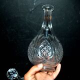BACCARAT 1907 cut crystal carafe model 9157 H29cm