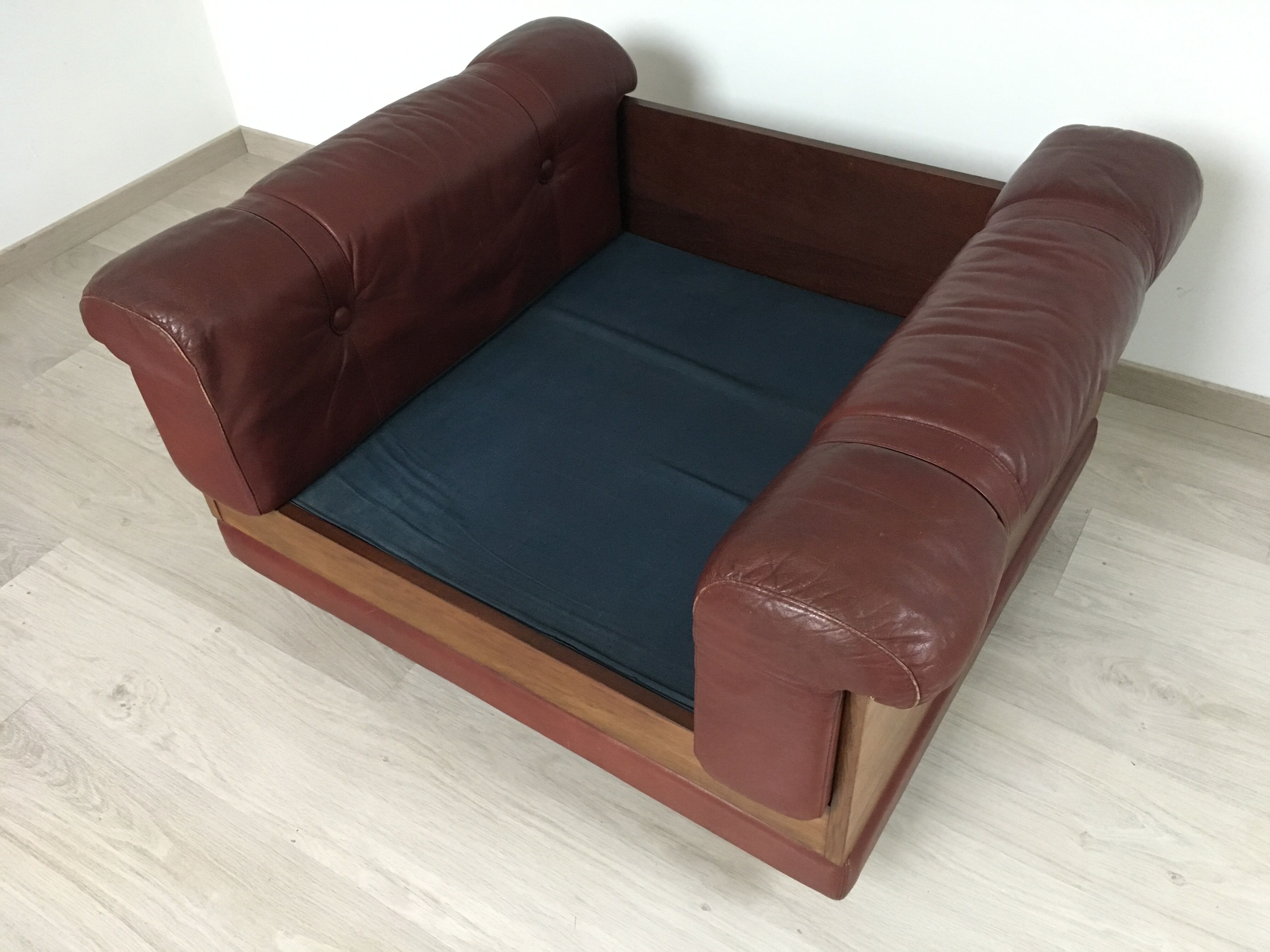 Leather armchair design, 60s