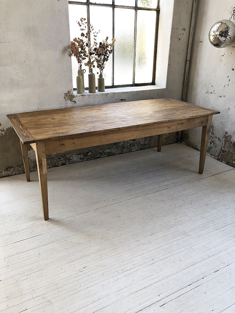 Oak farm table