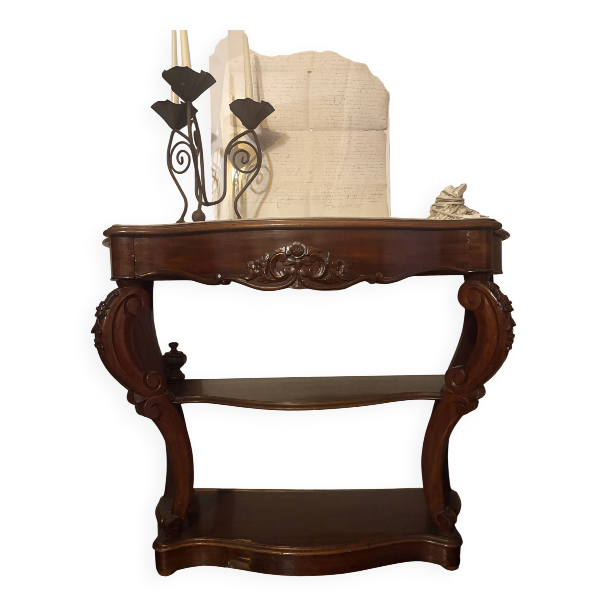 Console-desserte Napoléon III en acajou, décor sculpté de style rocaille