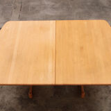 Stokke Dining room set large table with 8 chairs design Peter Opsvik, 1990