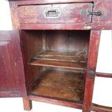Bureau ancien rouge vieux teck patine et piece d'origine inde
