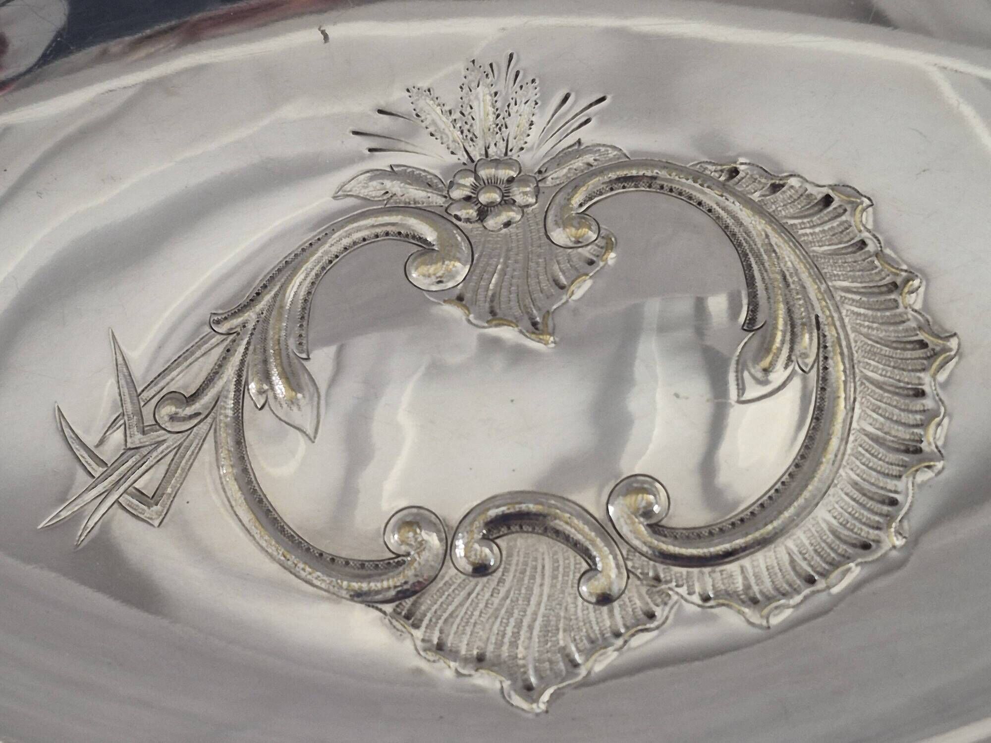 Large silver-plated metal basket Roux-Marquiand – Superb rococo decoration –