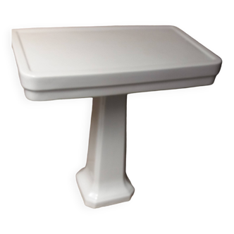 Vintage porcelain standing console