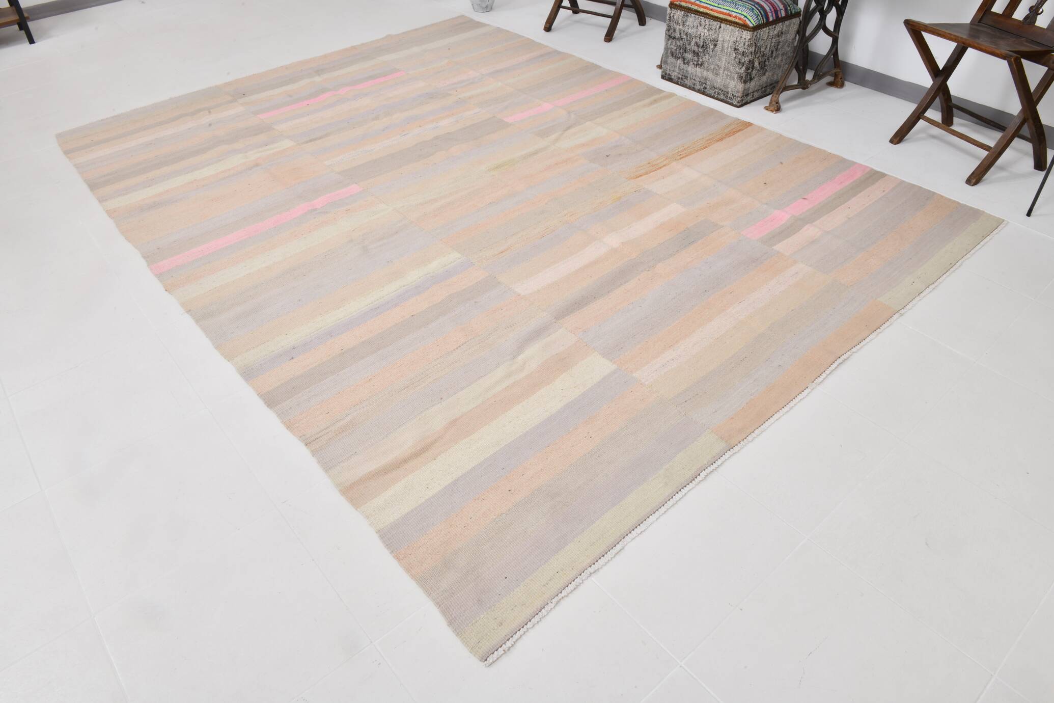 8x10 Salmon & Blue Soft Vintage Rug, 229x311Cm SK33342