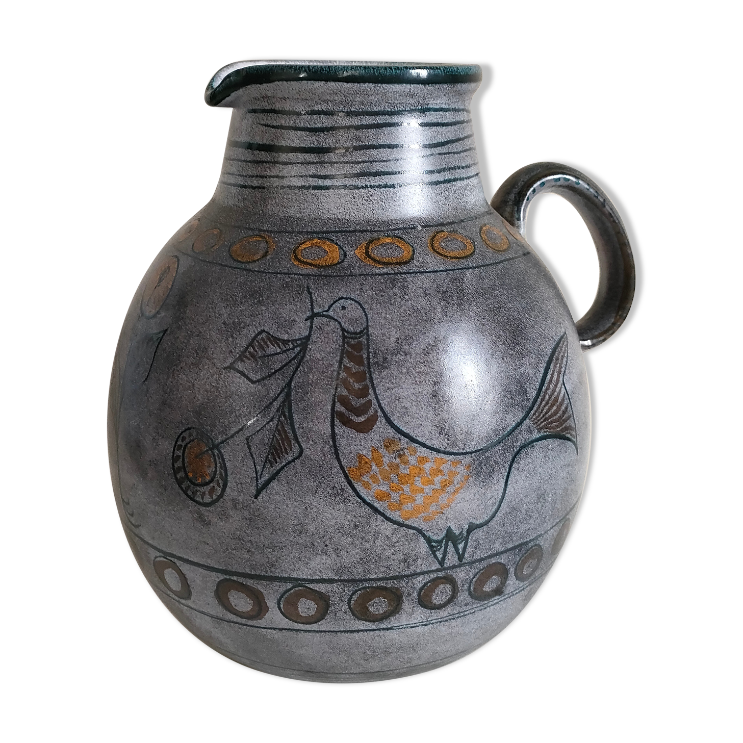 Ceramic pitcher