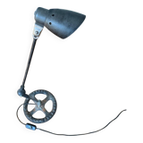 Dressmaker's lamp
