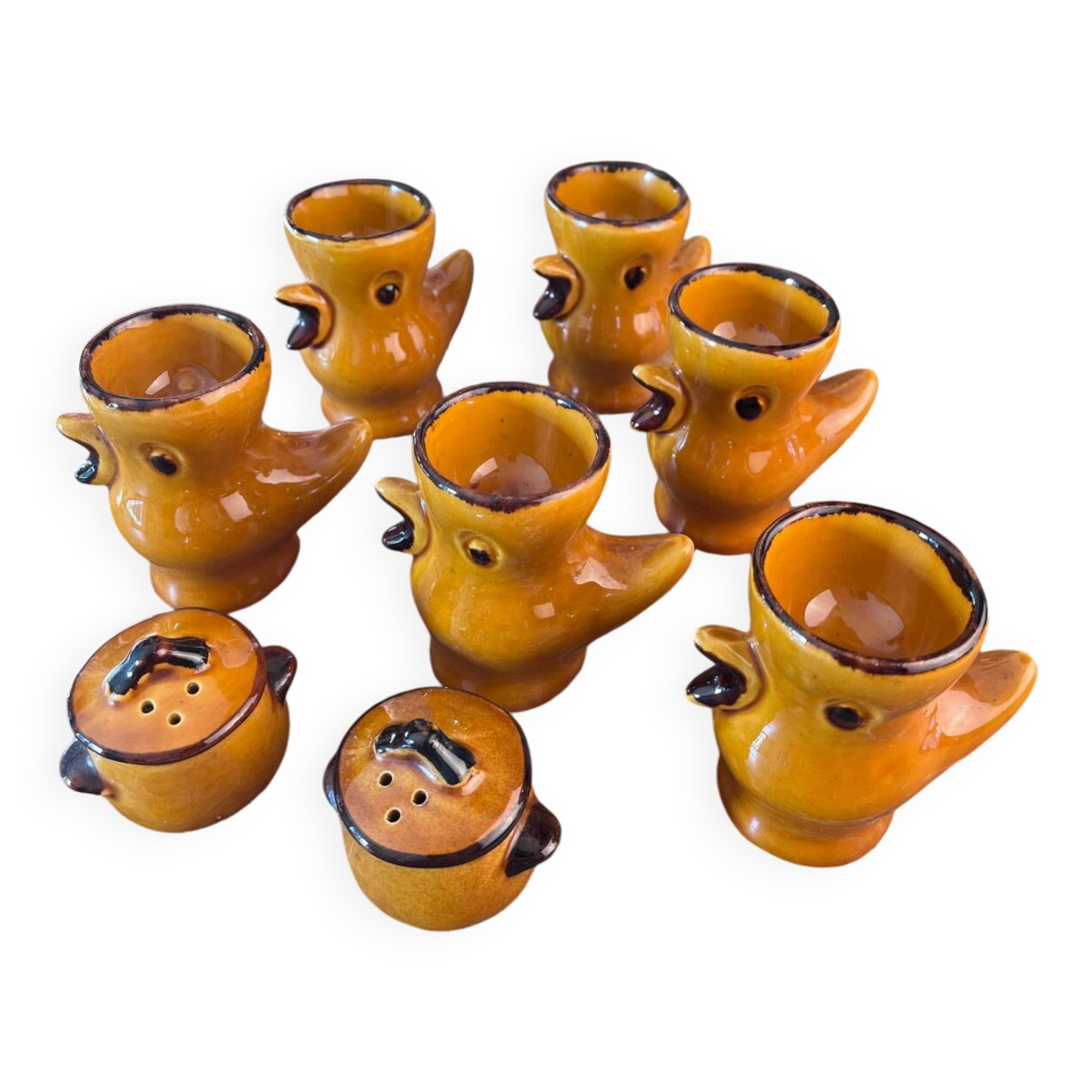 6 egg cups and 2 salt cellars from the 50s