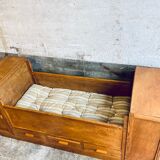 Storage bed